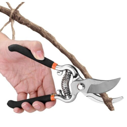 Garden hand pruner for shrubs